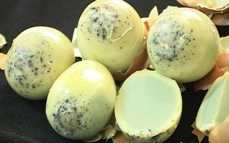 6 cách làm trứng gà nướng thơm ngon, không bị tanh tại nhà - Ảnh 4