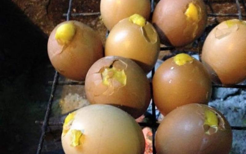 6 cách làm trứng gà nướng thơm ngon, không bị tanh tại nhà - Ảnh 3