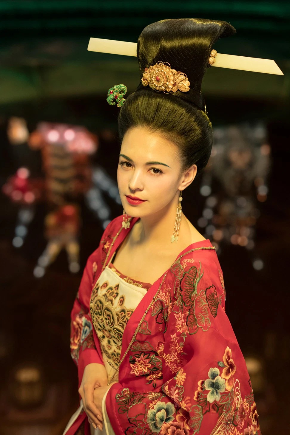 Dàn sao Cbiz xuống sắc thảm hại: Người đẹp 'Đông Cung' tàn tạ, 'đệ nhất mỹ nữ cổ trang' tan tành sự nghiệp vì dao kéo - Ảnh 5
