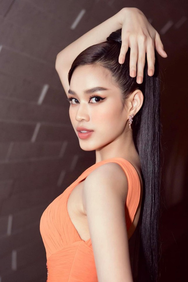 Chung kết Miss World cận kề, Hoa hậu Đỗ Thị Hà vẫn không thể bỏ qua những việc này, biết được mục đích, netizen đồng loạt 'vỗ tay' rào rào - Ảnh 1