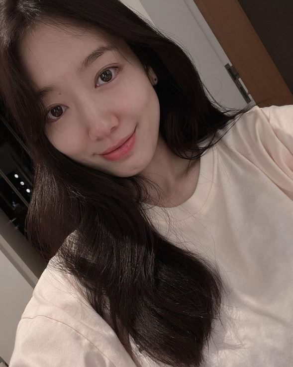 3 bí quyết giúp 'ngọc nữ màn ảnh' Park Shin Hye sở hữu làn da hoàn hảo không cần kem nền - Ảnh 2