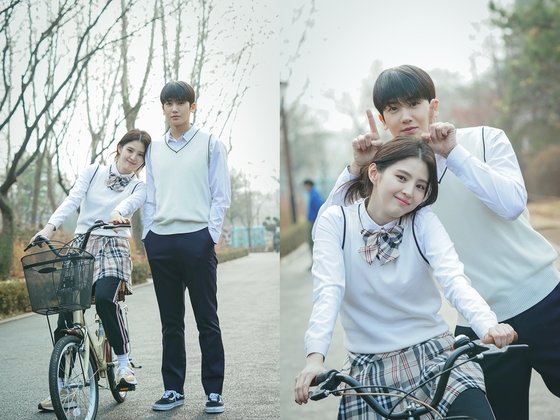 ‘Rụng tim’ với hình ảnh xinh đẹp của cặp đôi Han So Hee & Park Hyung Sik trong họp báo bộ phim “Soundtrack #1”: Netizen hò hét 'đẹp đôi quá anh chị ơi'! - Ảnh 5