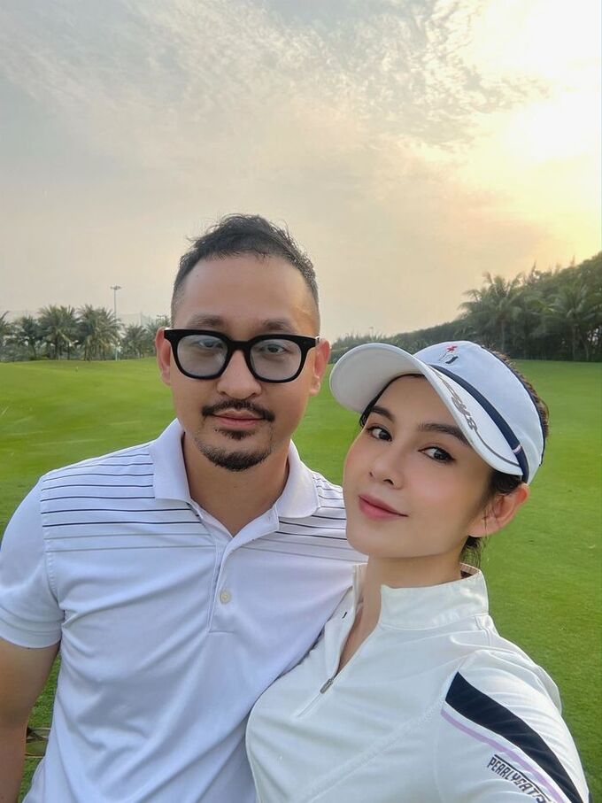 Thời trang đi chơi golf nổi bật của các cặp đôi Vbiz - Ảnh 9