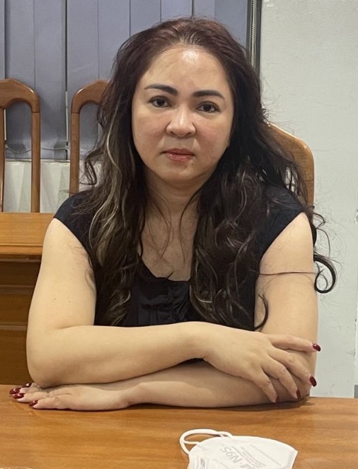 Cơ quan chức năng tiếp nhận đơn cầu cứu của nữ ca sĩ Vy Oanh khi liên tục bị nhắn tin đe dọa - Ảnh 2