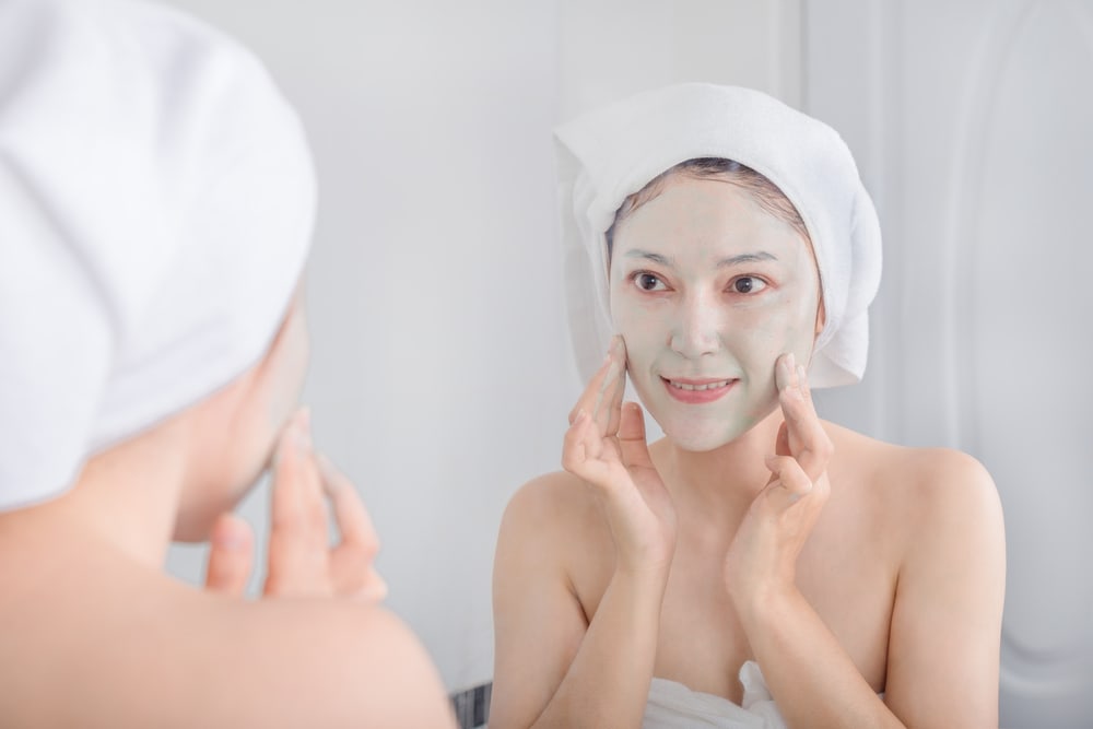 Kojic axit có thực sự hiệu quả trong việc làm giảm sắc tố da và các đốm đen trên gương mặt của bạn? - Ảnh 1
