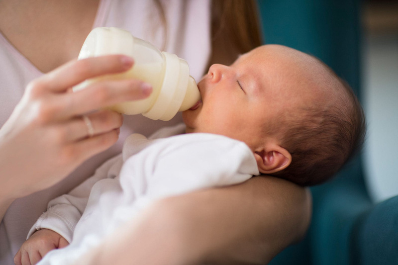 Lượng sữa tiêu chuẩn cho trẻ sơ sinh là bao nhiêu? - Ảnh 4