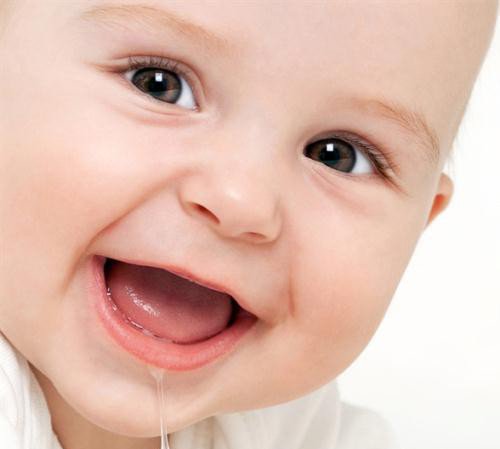 Những nỗi bất an 'kinh điển' khi con mọc răng khiến ba mẹ thấp thỏm: Chuyên gia lý giải tại sao trẻ thường tiêu chảy khi mọc răng và phương pháp điều trị cực hữu hiệu - Ảnh 5