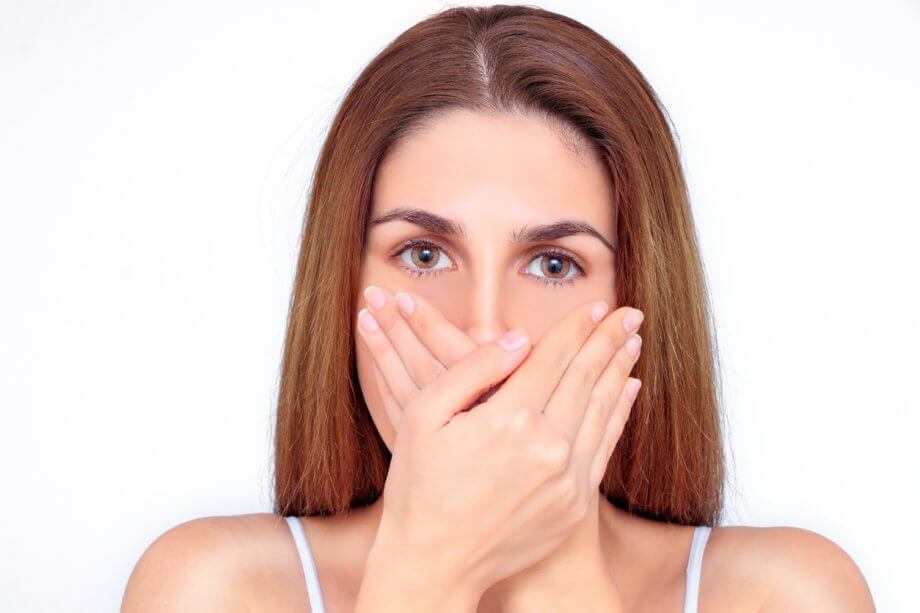 10 cách chữa trị hôi miệng tự nhiên tại nhà - Ảnh 1