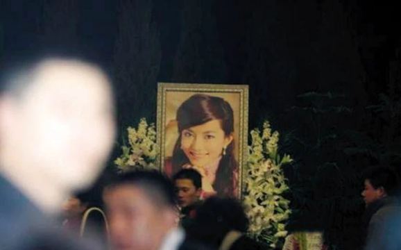 Không phải Triệu Vy, mối tình đầu của Huỳnh Hiểu Minh là cô gái từng khiến thiếu gia Bắc Kinh mê mệt - Ảnh 5