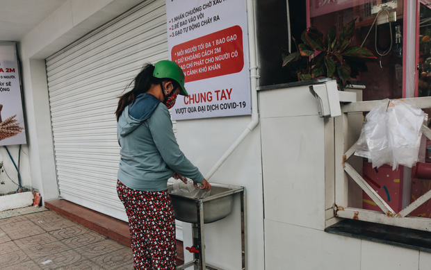 Đà Nẵng sẽ có 2 máy ATM nhả ra gạo miễn phí cho người nghèo - Ảnh 1
