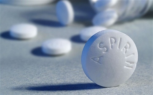Nghiền mịn viên aspirin trộn theo công thức này để điều trị mọi vấn đề giúp da mặt trắng hồng, không tì vết - Ảnh 4