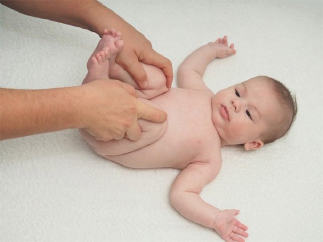 Trẻ sơ sinh bị táo bón: Dấu hiệu và cách chữa trị - Ảnh 5