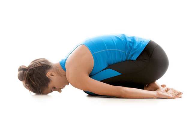 Tập Yoga tại nhà với bài tập đơn giản cho người mới bắt đầu - Ảnh 10