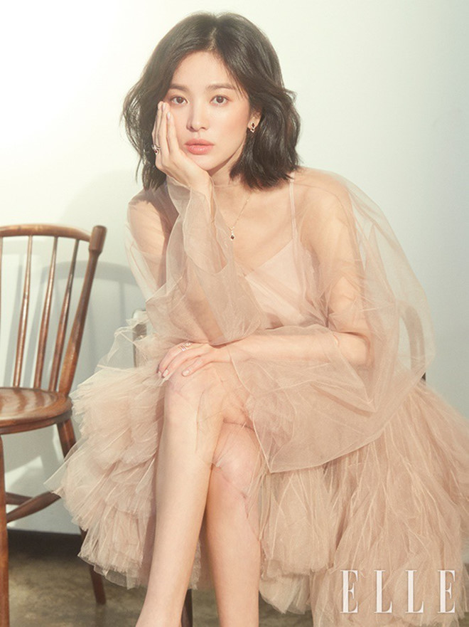 Song Hye Kyo lộng lẫy như 'nữ thần mùa xuân' trên tạp chí Elle - Ảnh 3