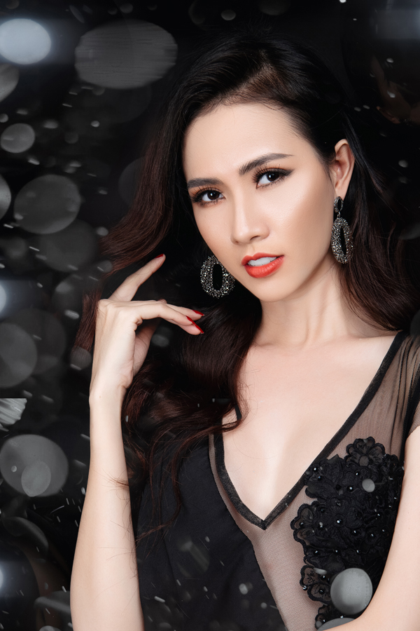 Hoa hậu Phan Thị Mơ gợi ý trang điểm dự tiệc với son cam - Ảnh 1
