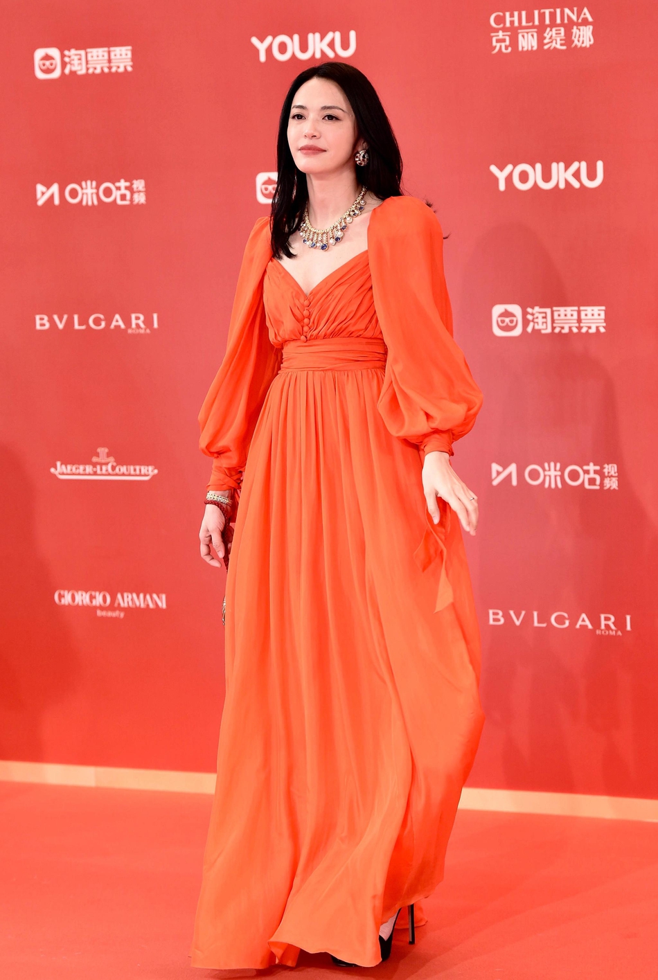 Dàn mỹ nhân Hoa ngữ đọ sắc trên thảm đỏ Liên hoan phim Thượng Hải 2019 - Ảnh 10