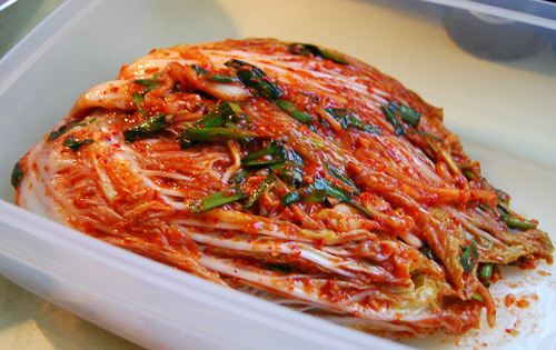 Chẳng cần đến nhà hàng, bạn vẫn có thể thưởng thức món kim chi Hàn Quốc ngon đúng chuẩn với cách làm này - Ảnh 6