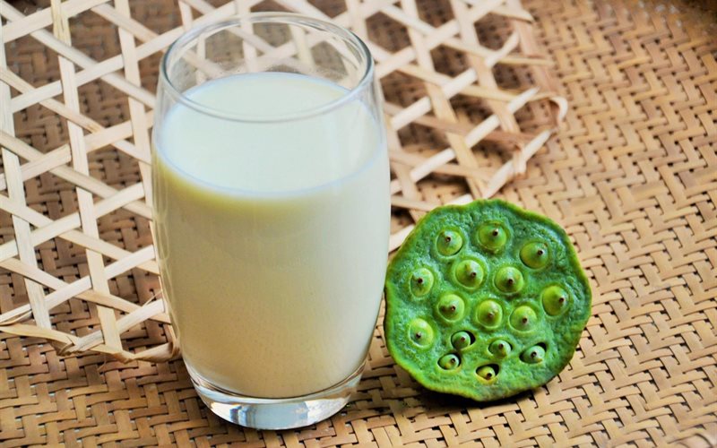 Hướng dẫn cách làm sữa hạt sen bổ dưỡng cho bé ăn dặm nhanh tăng cân - Ảnh 2