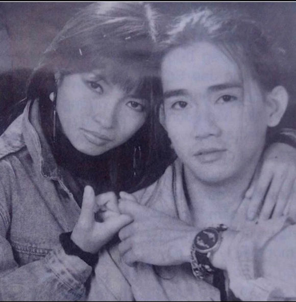 Phương Thanh đăng ảnh 20 năm trước bên Minh Thuận: Fans sụt sùi nhớ thương cố nghệ sĩ - Ảnh 1