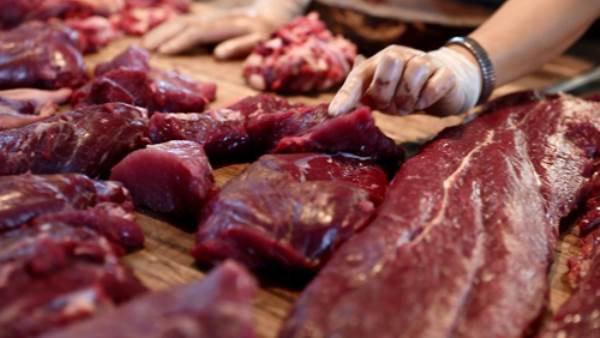 Mẹo chọn thịt bò tươi ngon, không nhầm lẫn với thịt lợn tẩm màu thực phẩm - Ảnh 1