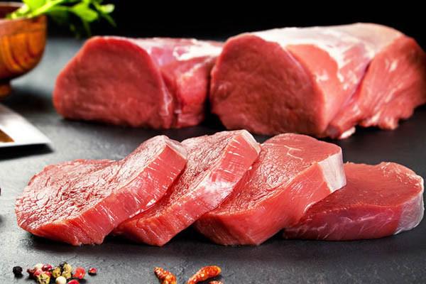 Mẹo chọn thịt bò tươi ngon, không nhầm lẫn với thịt lợn tẩm màu thực phẩm - Ảnh 2