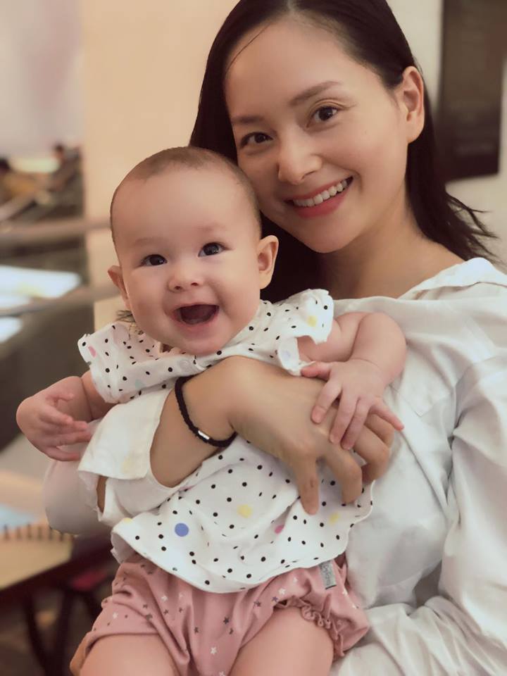 6 tháng sau sinh, Lan Phương tiết lộ 'tuyệt chiêu' giúp con gái cười toe toét mỗi ngày - Ảnh 2