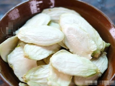 Món canh 'thần dược' từ thứ bổ dưỡng nhất của quả su su nhưng 90% người Việt bỏ đi - Ảnh 1
