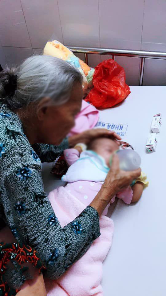 Cụ bà 'làm mẹ' ở tuổi 87, sự thật đằng sau khiến cộng đồng mạng rơi nước mắt - Ảnh 2