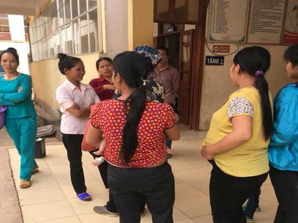 Hòa Bình: Sản phụ bỏ con lại bệnh viện sau 3 tiếng sinh con - Ảnh 1