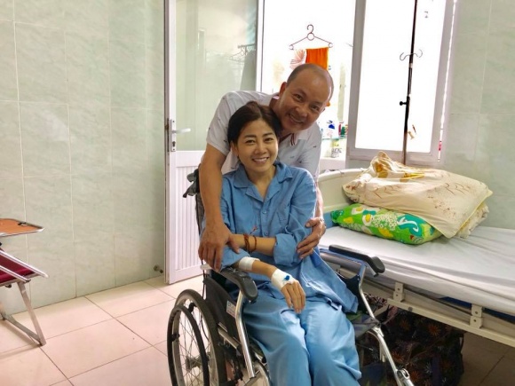 Loạt hình ảnh mới nhất của diễn viên Mai Phương khi điều trị bệnh ung thư - Ảnh 2