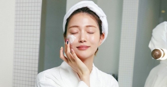 Tết gần đến, học phụ nữ Hàn bí kíp chăm sóc này để làn da tái tạo trở nên trắng hồng và mướt mịn sau vài ngày - Ảnh 2
