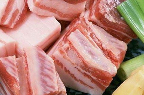 Đừng chần hay rửa thịt lợn trực tiếp, làm cách này, thịt sạch bong không còn lo bụi bẩn - Ảnh 3