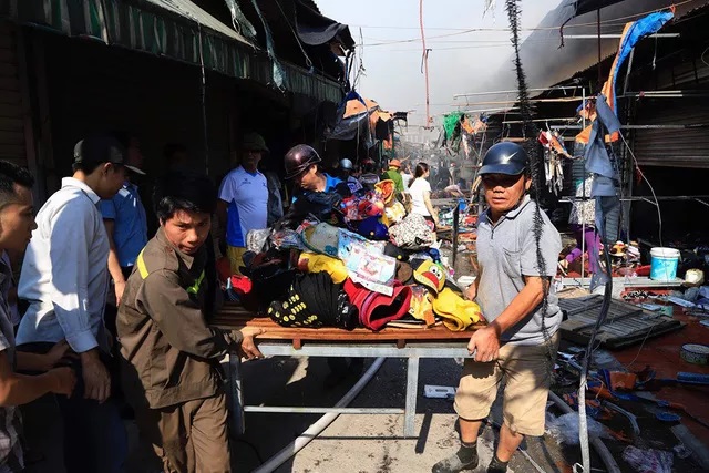 Hà Nội: Cháy lớn ở chợ Tó, Đông Anh - Ảnh 4