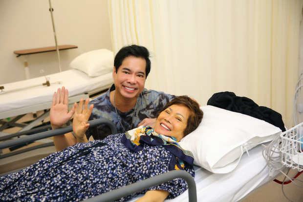 Mẹ Ngọc Sơn quyết định một mình về Việt Nam điều trị khối u, tình trạng sức khoẻ hiện tại cải thiện đáng mừng - Ảnh 2