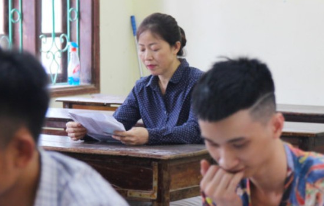 Nghệ An: Thí sinh 50 tuổi dự thi THPT Quốc gia 2018 để thực hiện ước mơ cuộc đời - Ảnh 2