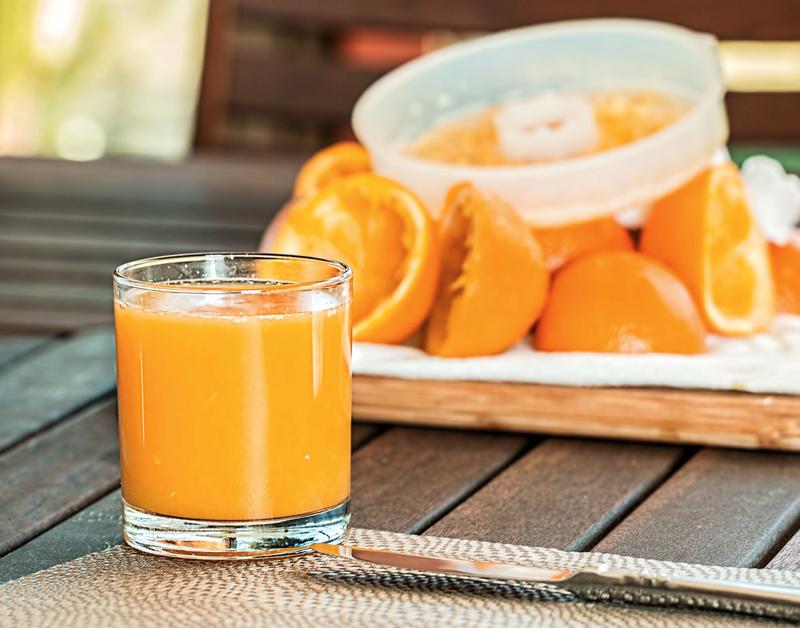 6 sai lầm khiến uống nước cam vốn tốt cho sức khỏe trở thành có hại - Ảnh 3