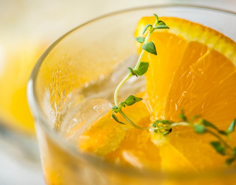 6 sai lầm khiến uống nước cam vốn tốt cho sức khỏe trở thành có hại - Ảnh 8