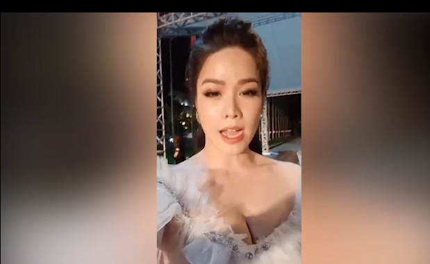 Diện váy sexy khoe ngực 'khủng', Nhật Kim Anh ngã sõng soài trên thảm đỏ - Ảnh 5