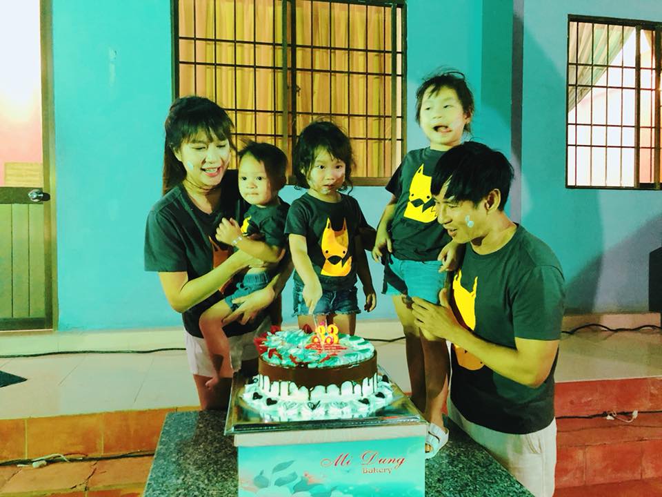 Minh Hà mừng sinh nhật tuổi 33 ấm áp bên ông xã Lý Hải và 4 nhóc tỳ đáng yêu - Ảnh 7
