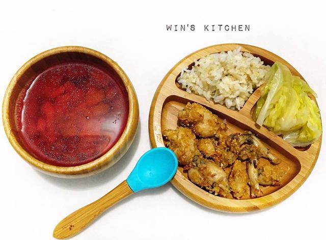 Chỉ 30 phút, mẹ Bình Thuận nấu cho con bữa ăn dặm với cơm ngon mê ly - Ảnh 15