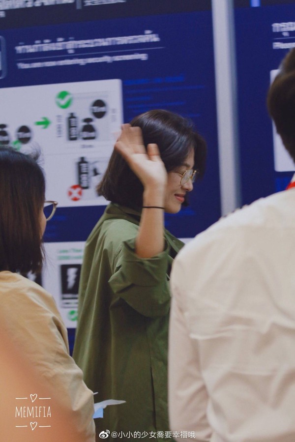 Song Hye Kyo tươi trẻ tại sân bay: C-net nhắc lại vụ trốn thuế, chê xấu và cái kết bất ngờ - Ảnh 12