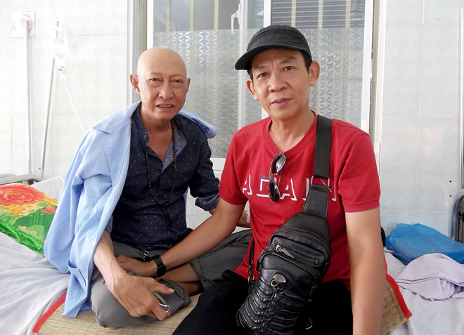 Lộ nguyên nhân khiến nghệ sĩ Lê Bình ra viện khi đang điều trị ung thư giai đoạn cuối - Ảnh 1