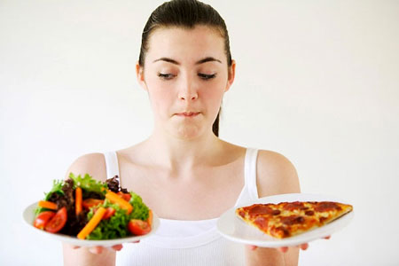 Nhịn ăn, bỏ bữa tưởng phản khoa học nhưng lại là cách giảm cân 'thời thượng' hiện nay - Ảnh 1