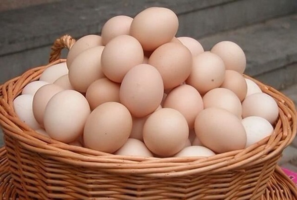 Trứng gà ngâm giấm – thần dược chữa bách bệnh lại chống lão hóa, làm trắng da, kích vòng 1 nhảy size ầm ầm - Ảnh 1