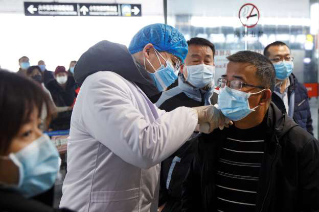 Giới chuyên gia tung loạt phát hiện mới về sự lây lan của virus Vũ Hán - Ảnh 1