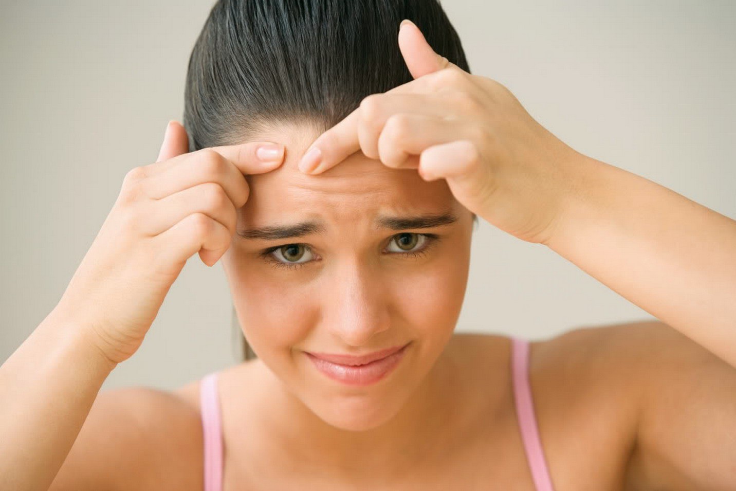 Mọc mụn ở bất kỳ vị trí nào trên khuôn mặt cũng có thể ngầm cảnh báo một vài vấn đề sức khỏe đang xảy ra trong cơ thể bạn - Ảnh 5