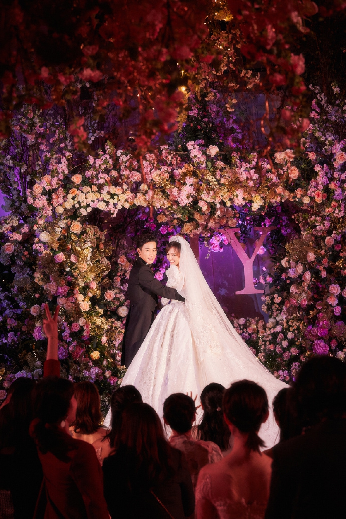 Ấn tượng với những hình ảnh đẹp như mơ từ hôn lễ của Đường Yên – La Tấn - Ảnh 7