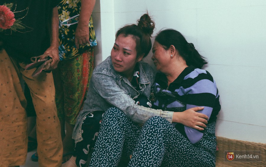 Vụ cô gái bị bạn trai cũ phân xác ở Sài Gòn: Chồng sắp cưới không đứng vững, liên tục gào khóc gọi tên người yêu trong tuyệt vọng - Ảnh 11