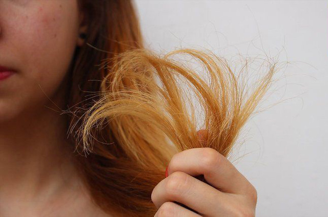 Sấy mà không chú ý đến các thói quen sau, chắc chắn tóc sẽ ngày càng xơ rụng - Ảnh 6