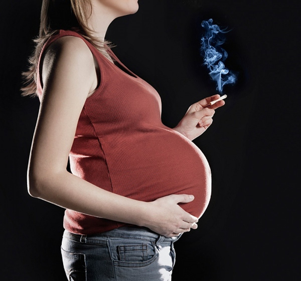 8 hành động của mẹ bầu trong thời gian mang thai khiến con chậm phát triển, ngu si sau này - Ảnh 1